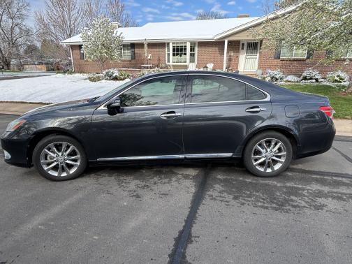 2011 Lexus ES 350 Base