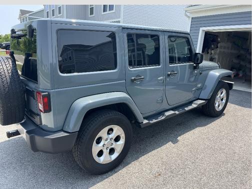 2015 Jeep Wrangler Unlimited Sahara