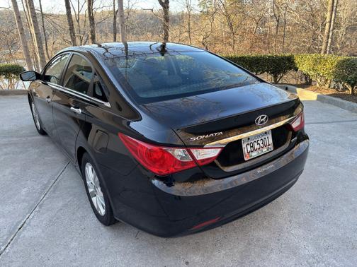 2013 Hyundai SONATA Limited
