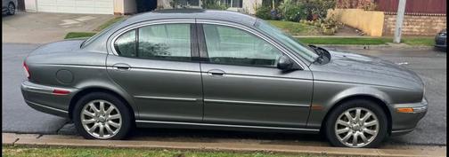 2003 Jaguar X-Type 2.5