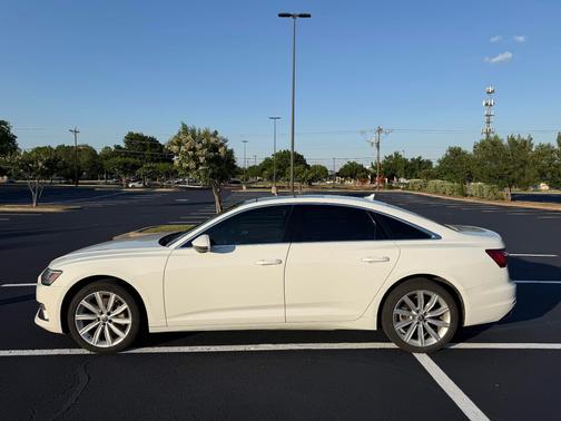 White 2019 Audi A6 45 Premium