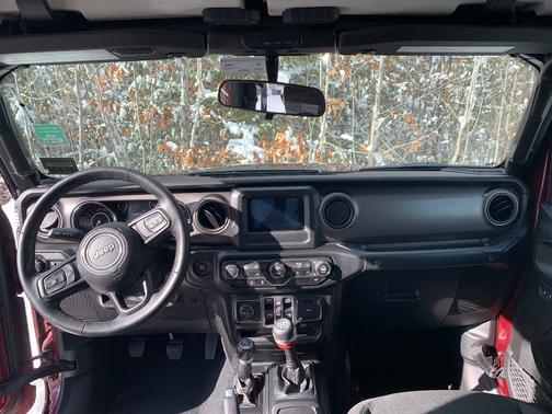 2022 Jeep Gladiator Sport S