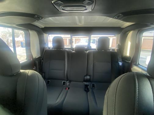 2022 Jeep Gladiator Sport S