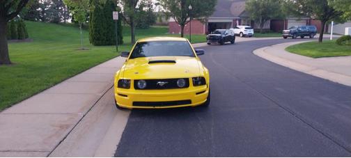 2006 Ford Mustang Base