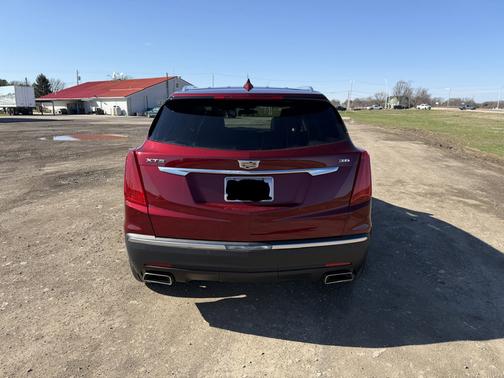 2017 Cadillac XT5 Luxury