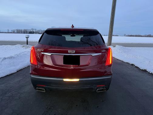 2017 Cadillac XT5 Luxury