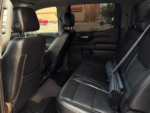 Black 2021 Chevrolet Silverado 1500 LT