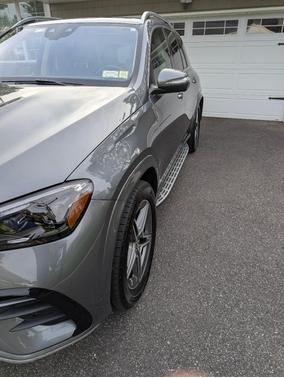 Gray 2024 Mercedes-Benz GLE 450 4MATIC