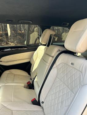 2015 Mercedes-Benz GL-Class GL 550 4MATIC