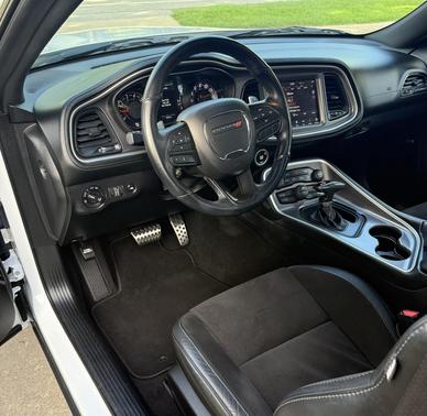White 2022 Dodge Challenger GT