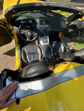 2008 Saturn Sky Base