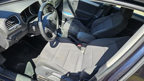Blue 2013 Volkswagen Golf TDI