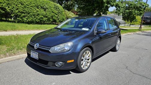 Blue 2013 Volkswagen Golf TDI