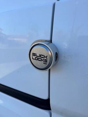 White 2017 Nissan NV200 S