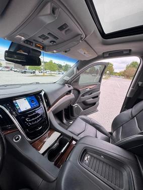 Black 2019 Cadillac Escalade Luxury