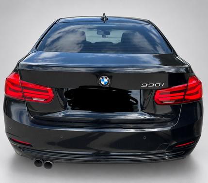 Black 2017 BMW 330 i