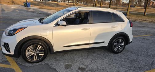 2022 Kia Niro Plug-In Hybrid EX Premium