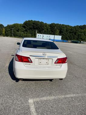 White 2007 Lexus ES 350 Base