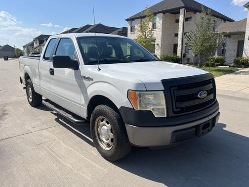 White 2013 Ford F-150 XLT