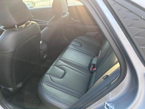 Silver 2025 Hyundai ELANTRA HEV Limited