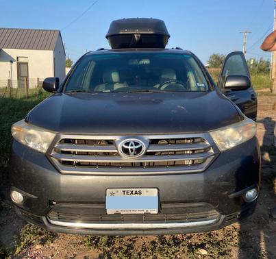 2013 Toyota Highlander SE