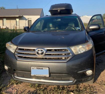 2013 Toyota Highlander SE