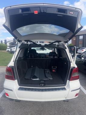 White 2011 Mercedes-Benz GLK-Class GLK 350