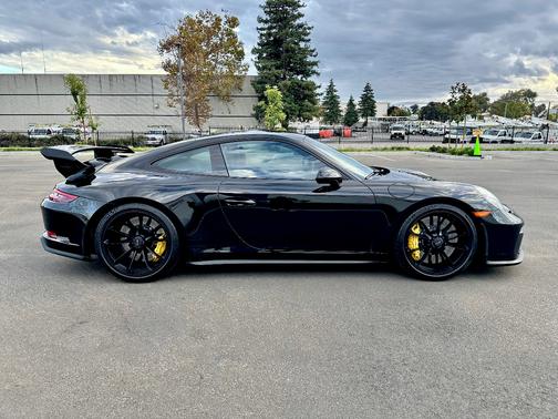 2018 Porsche 911 911 GT3