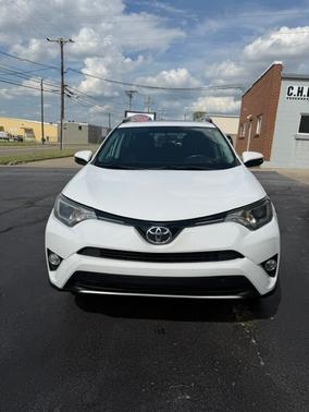 White 2016 Toyota RAV4 XLE