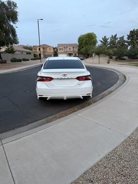 White 2021 Toyota Camry SE
