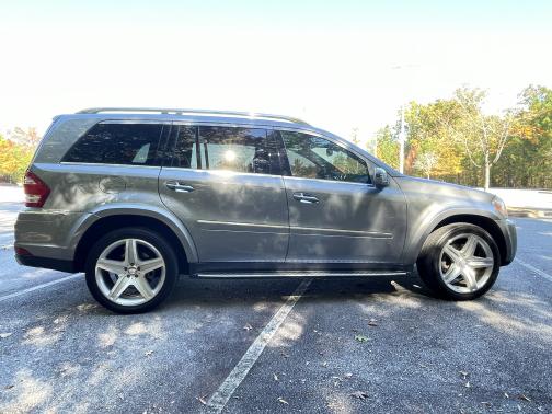2011 Mercedes-Benz GL-Class GL 550