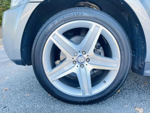 2011 Mercedes-Benz GL-Class GL 550