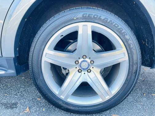 2011 Mercedes-Benz GL-Class GL 550