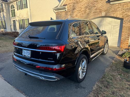 2020 Audi Q7 45 Premium