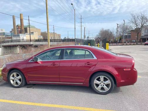 2011 Chevrolet Malibu 2LT