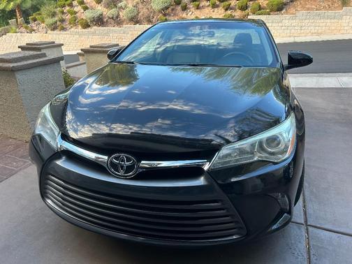 Black 2017 Toyota Camry LE