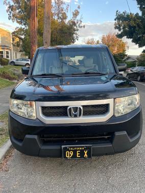 Black 2009 Honda Element EX