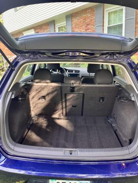 2017 Volkswagen e-Golf SE