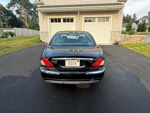 Black 2007 Jaguar X-Type 3