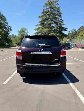 Red 2012 Toyota Highlander Limited