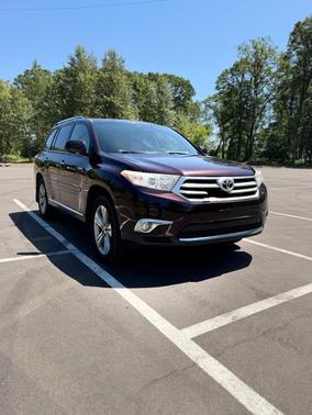 Red 2012 Toyota Highlander Limited