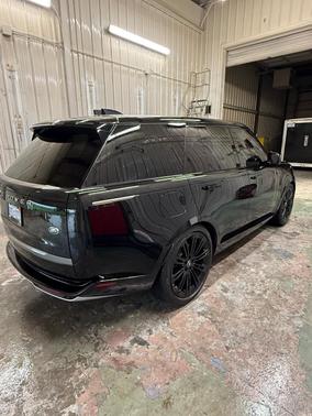 Black 2023 Land Rover Range Rover P400 SE SWB