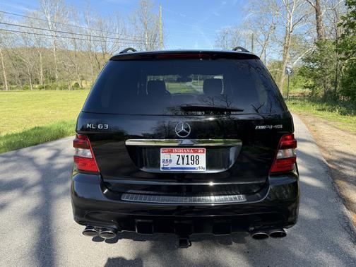 2007 Mercedes-Benz M-Class ML63 AMG 4MATIC