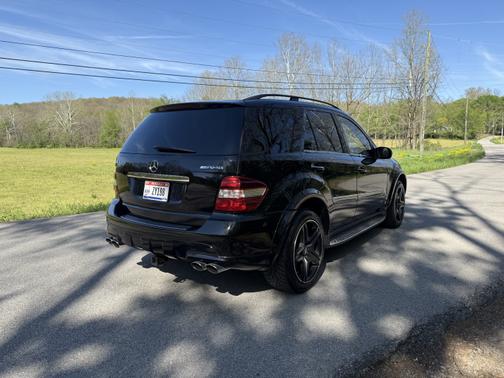 2007 Mercedes-Benz M-Class ML63 AMG 4MATIC