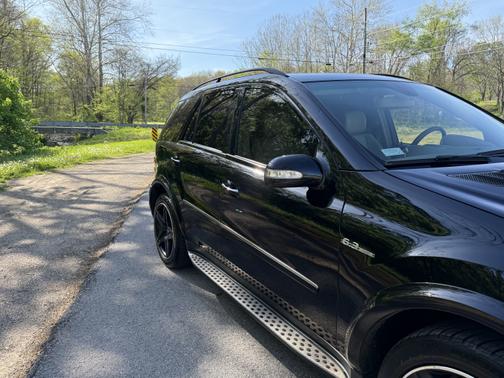 2007 Mercedes-Benz M-Class ML63 AMG 4MATIC