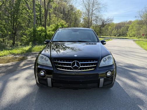 2007 Mercedes-Benz M-Class ML63 AMG 4MATIC