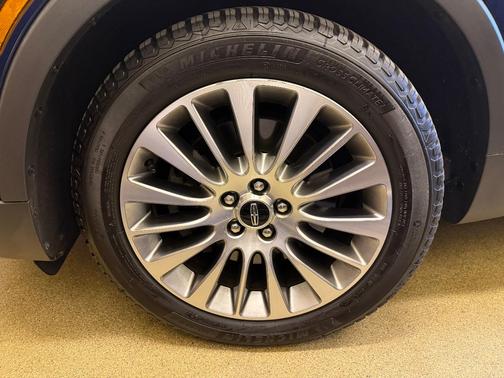 Blue 2018 Lincoln MKC Reserve