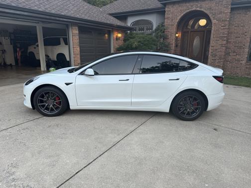 2019 Tesla Model 3 Long Range