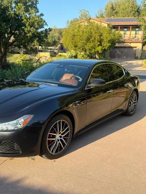 Black 2017 Maserati Ghibli S