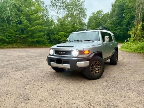 Silver 2008 Toyota FJ Cruiser Base